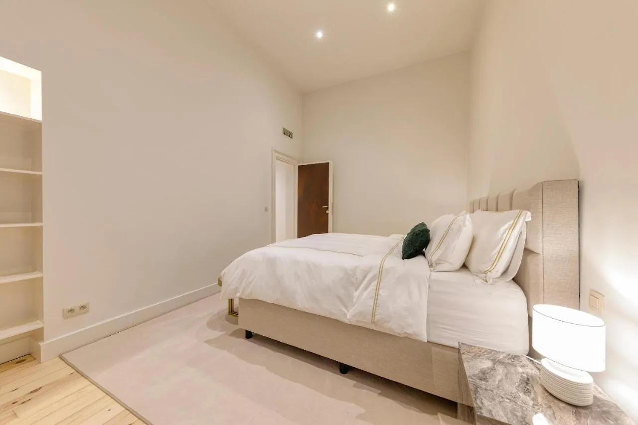 Apartment Appartement Dans L'Hypercentre Brussels